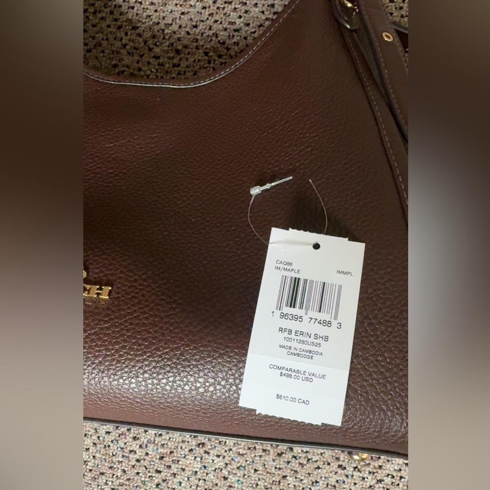 Erin Shoulder Bag - Picture 3 of 16